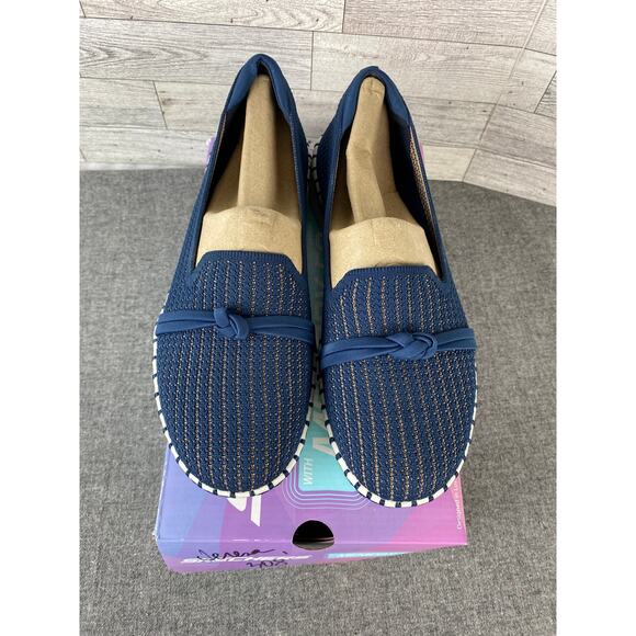 SKECHERS SEPULVEDA 2.0 Navy Knot Overlay Slip-On Comfort Sneakers Women 9W NEW - Picture 2 of 10